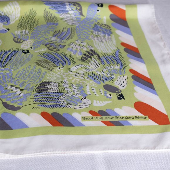 Vintage French Bianchini Ferier Pure Silk Large Scarf with Parrot Motif - Picture 4 of 5